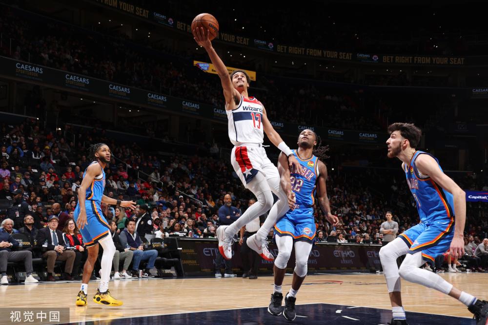 挥显示出他 挥显示出他